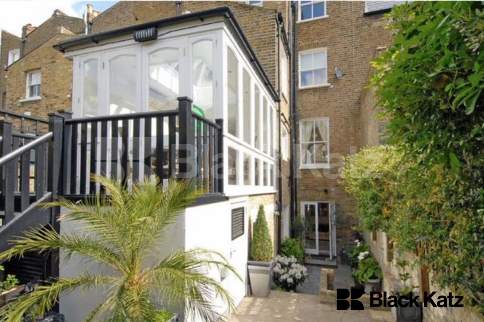 Stunning four double bedroomed Victorian house Ravensdon Street , Kennington